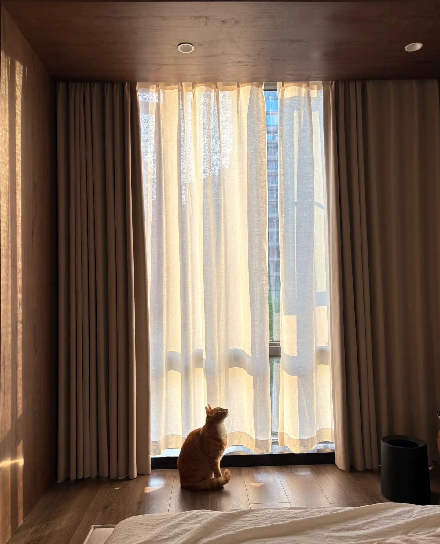 A properly darkened bedroom